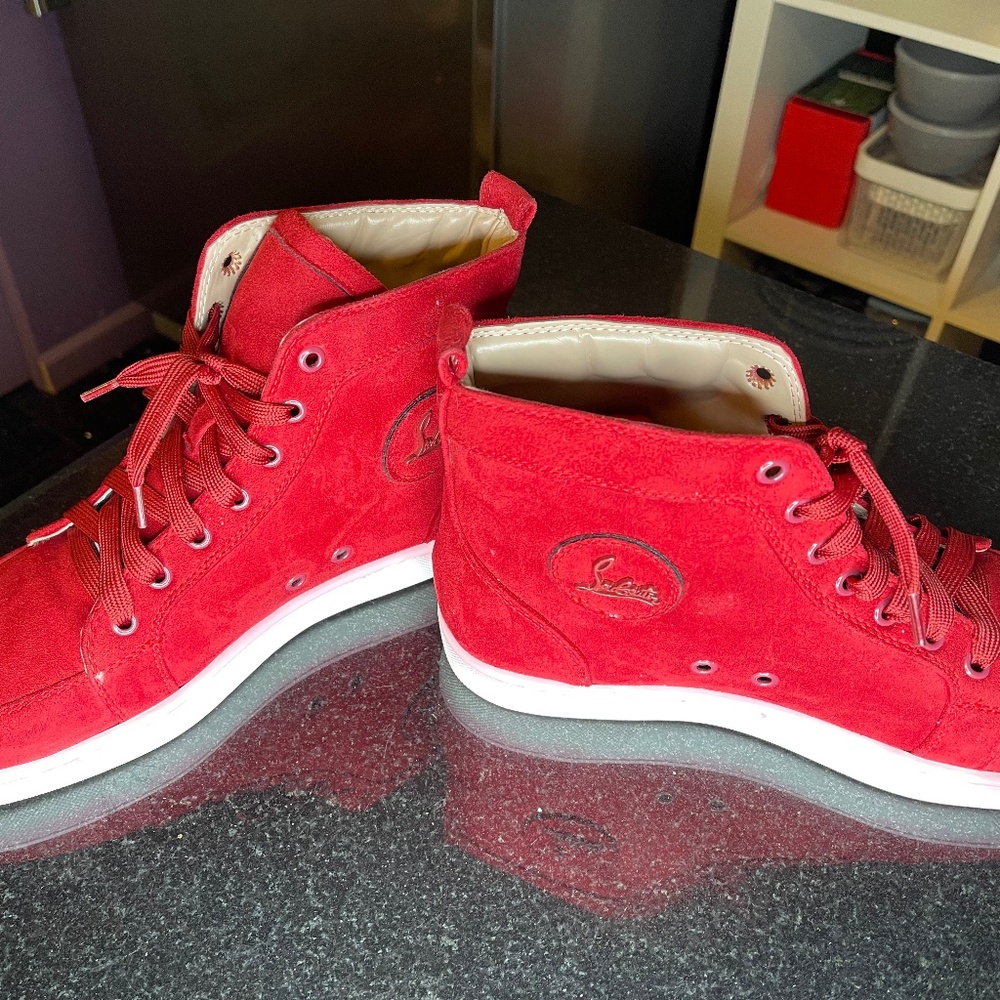 Christian Louboutin Hightop Sneakers men’s 10 US / 43 EU
